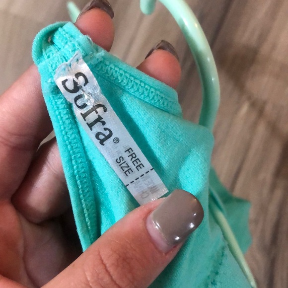 NWT Green Bralette - Picture 3 of 4